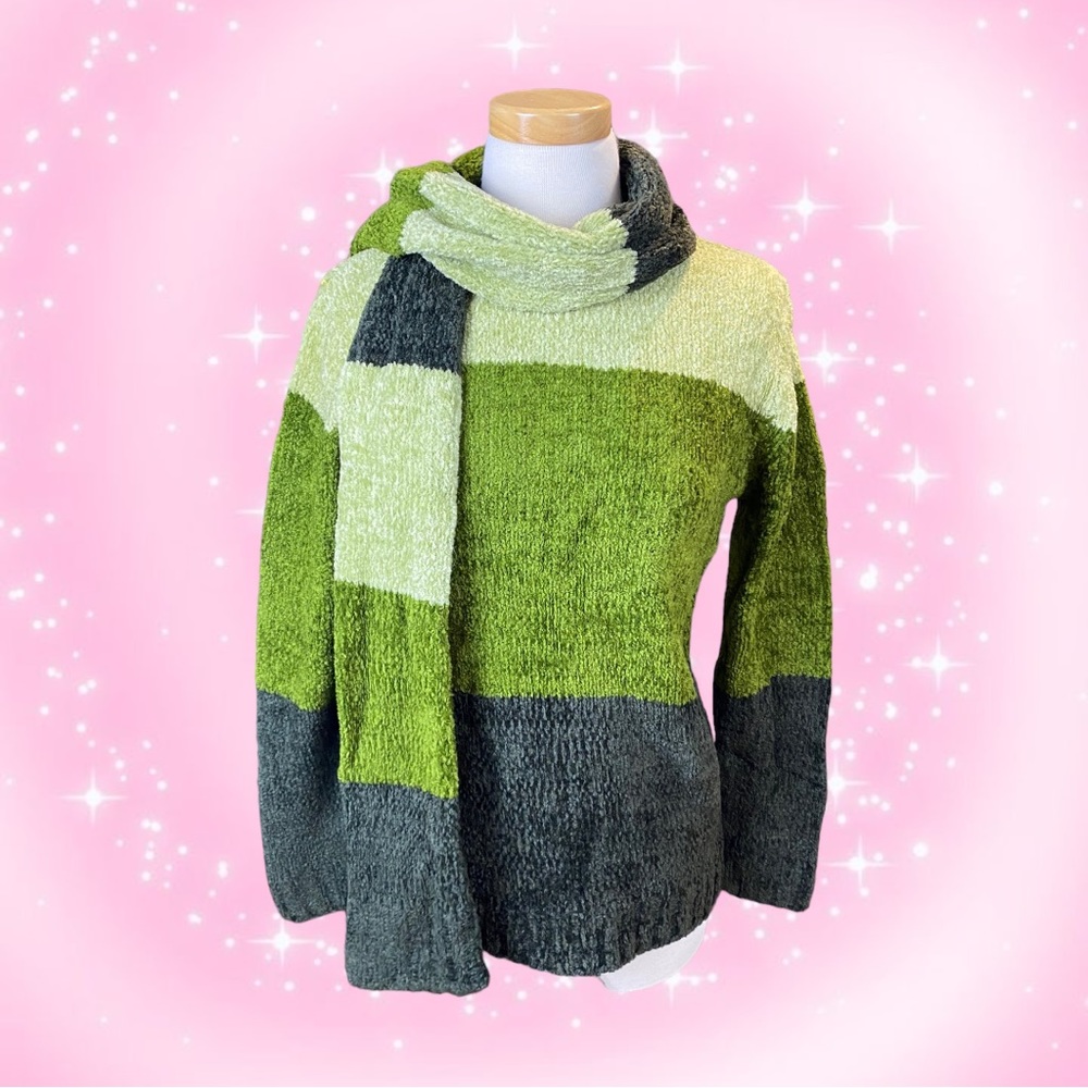 NWT Chenille Color block Sweater with Scarf